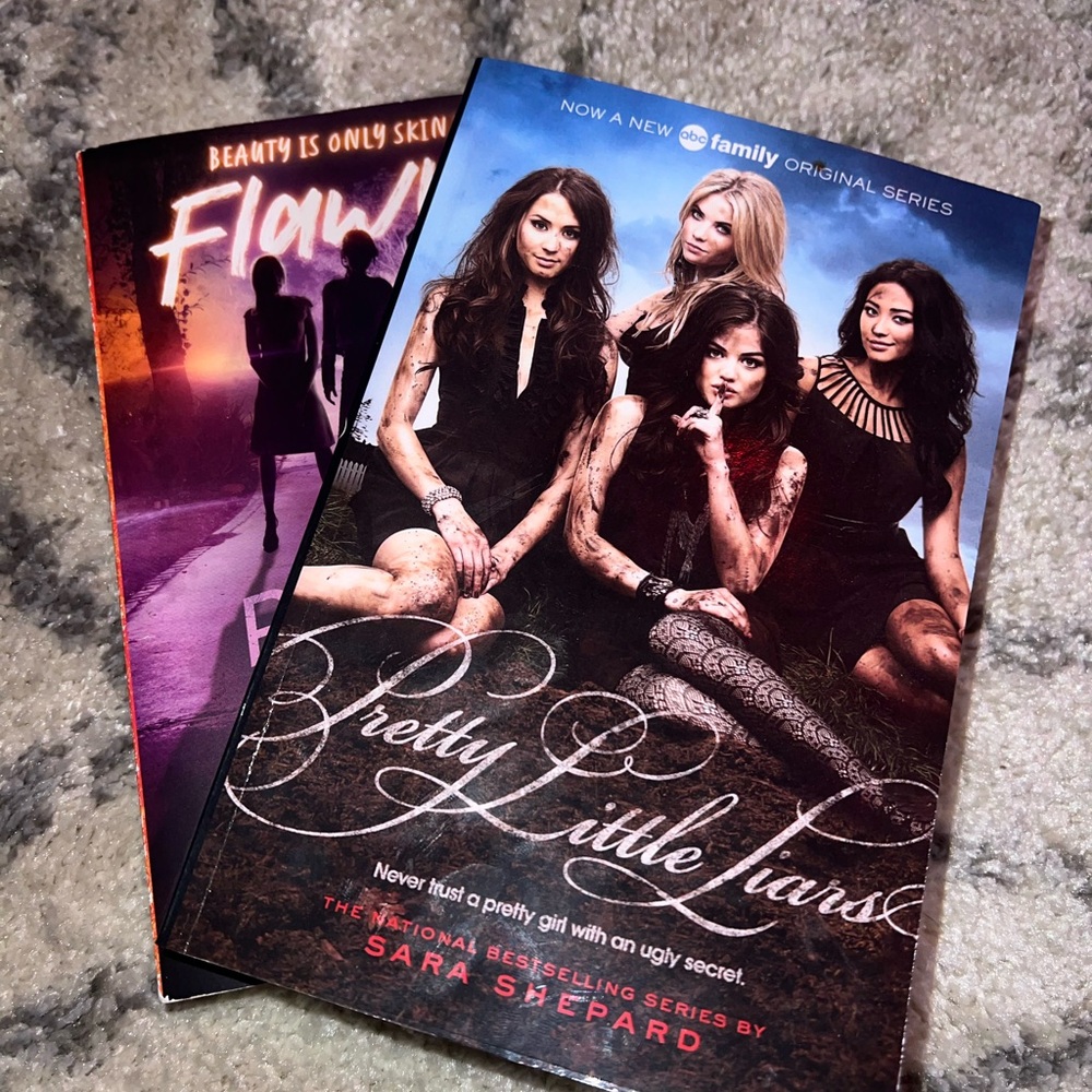 Pretty Little Liars Book Set
